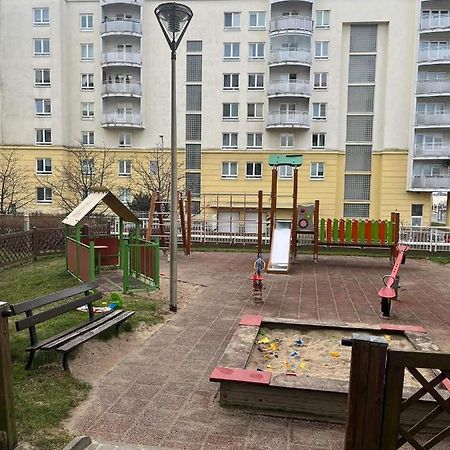 Klimatyzacja - Przy Centrum Onkologii Klinice Novum Dla Pary Badz 4 Osob 바르샤바 외부 사진