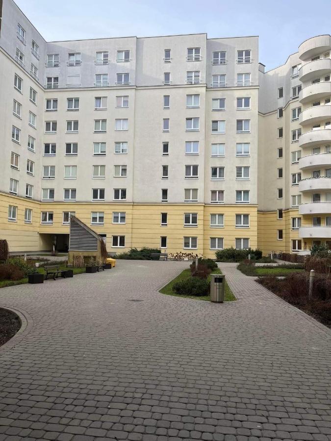 Klimatyzacja - Przy Centrum Onkologii Klinice Novum Dla Pary Badz 4 Osob 바르샤바 외부 사진